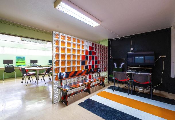 ESPAÇO JOVEM