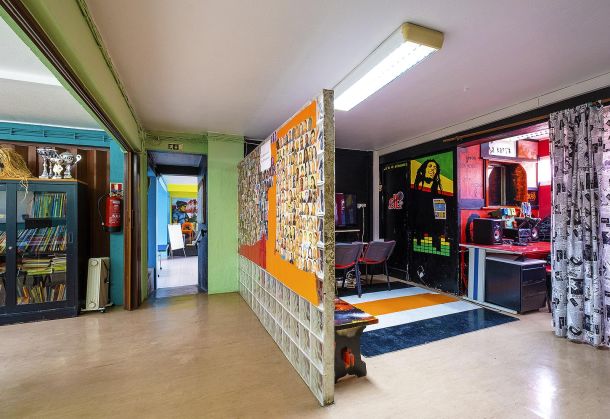 ESPAÇO JOVEM