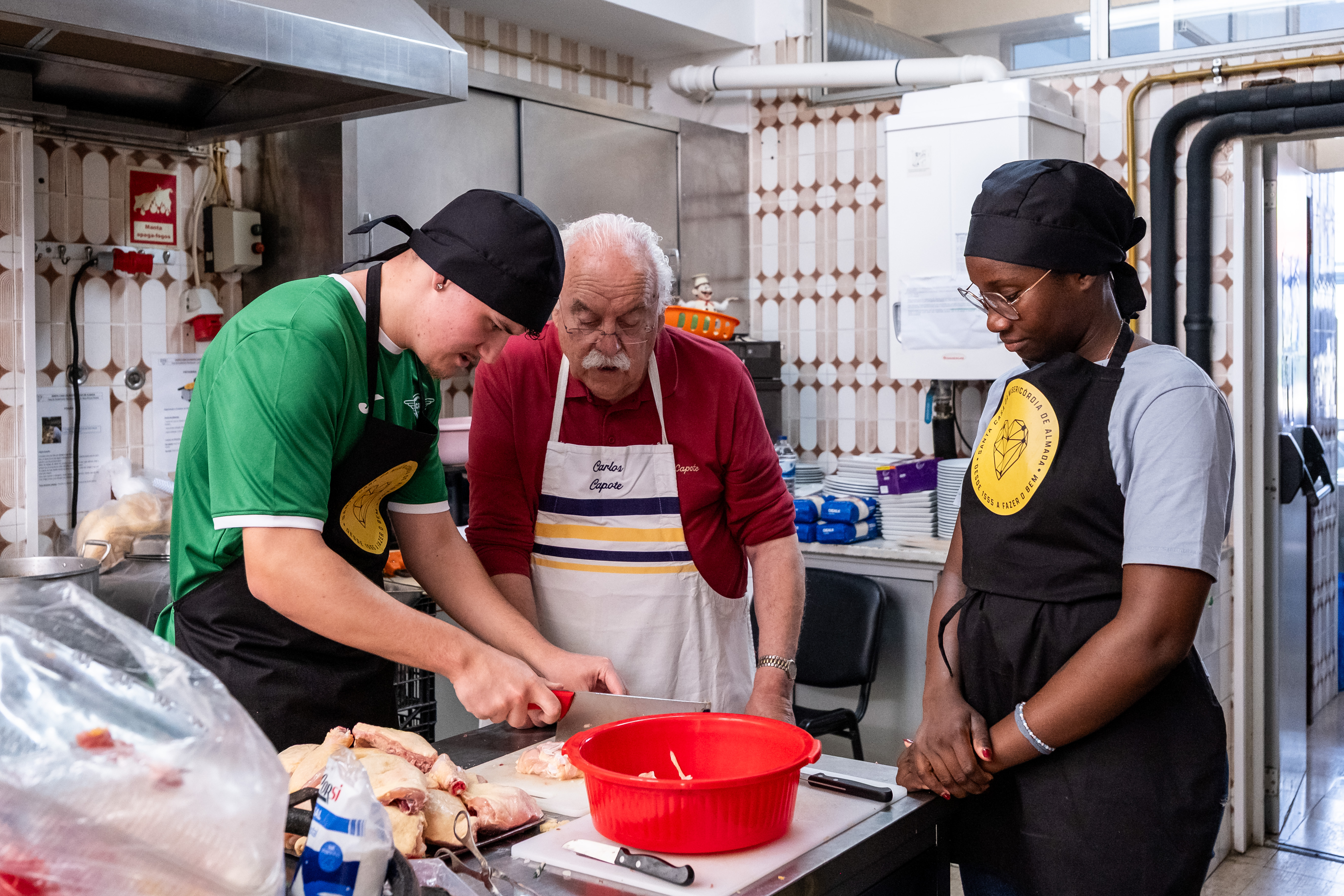 “À Mesa Somos Casa”: um jantar onde se serviu muito mais do que comida