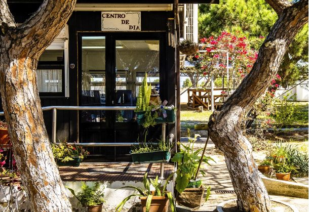 CENTRO DE DIA - CENTRO SOCIAL DA TRAFARIA