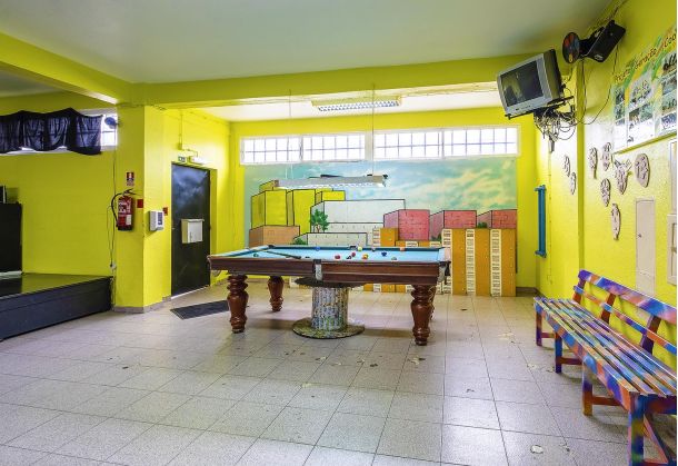 ESPAÇO JOVEM
