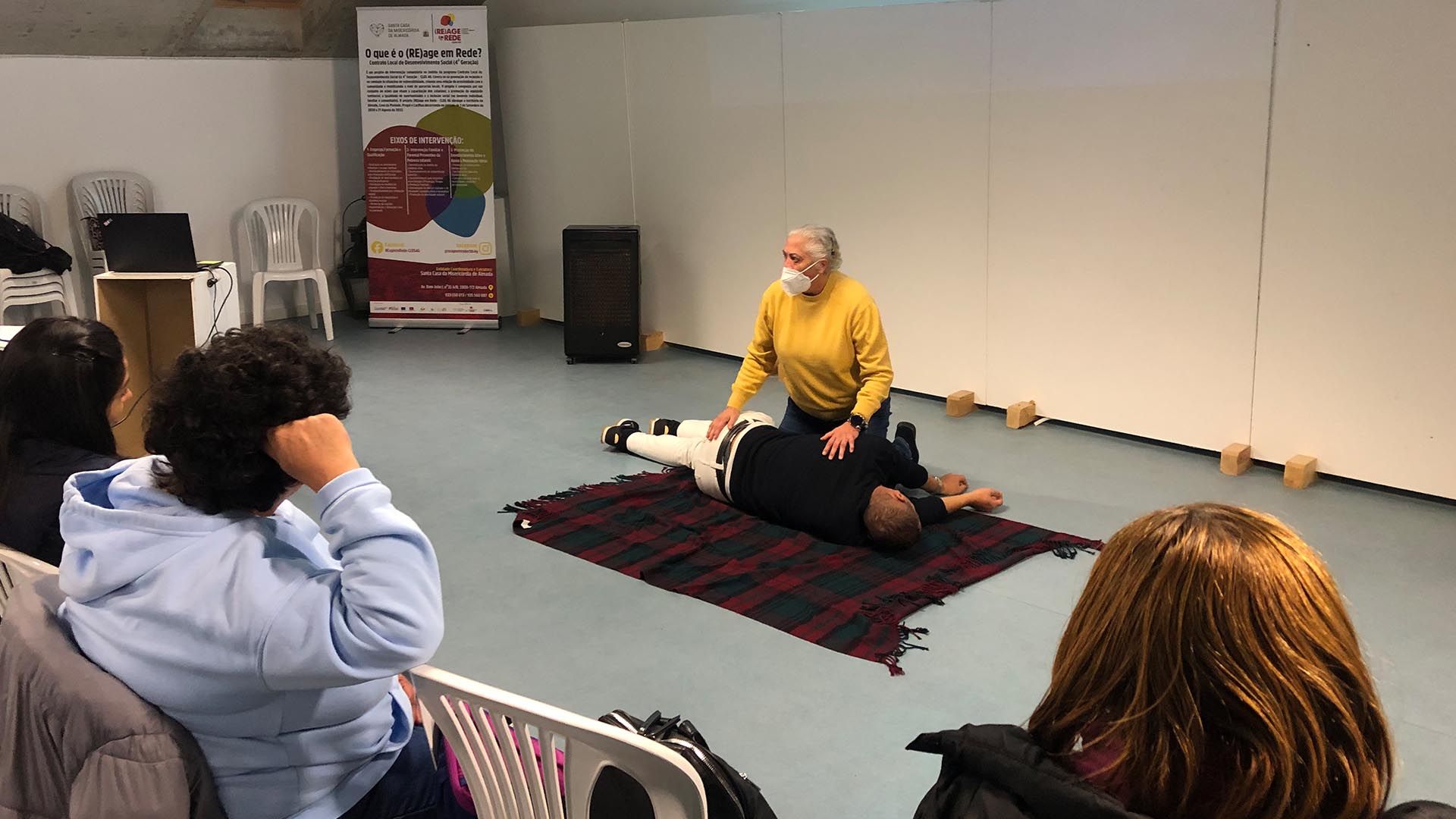 Emergência e primeiros socorros – Sessão de informação