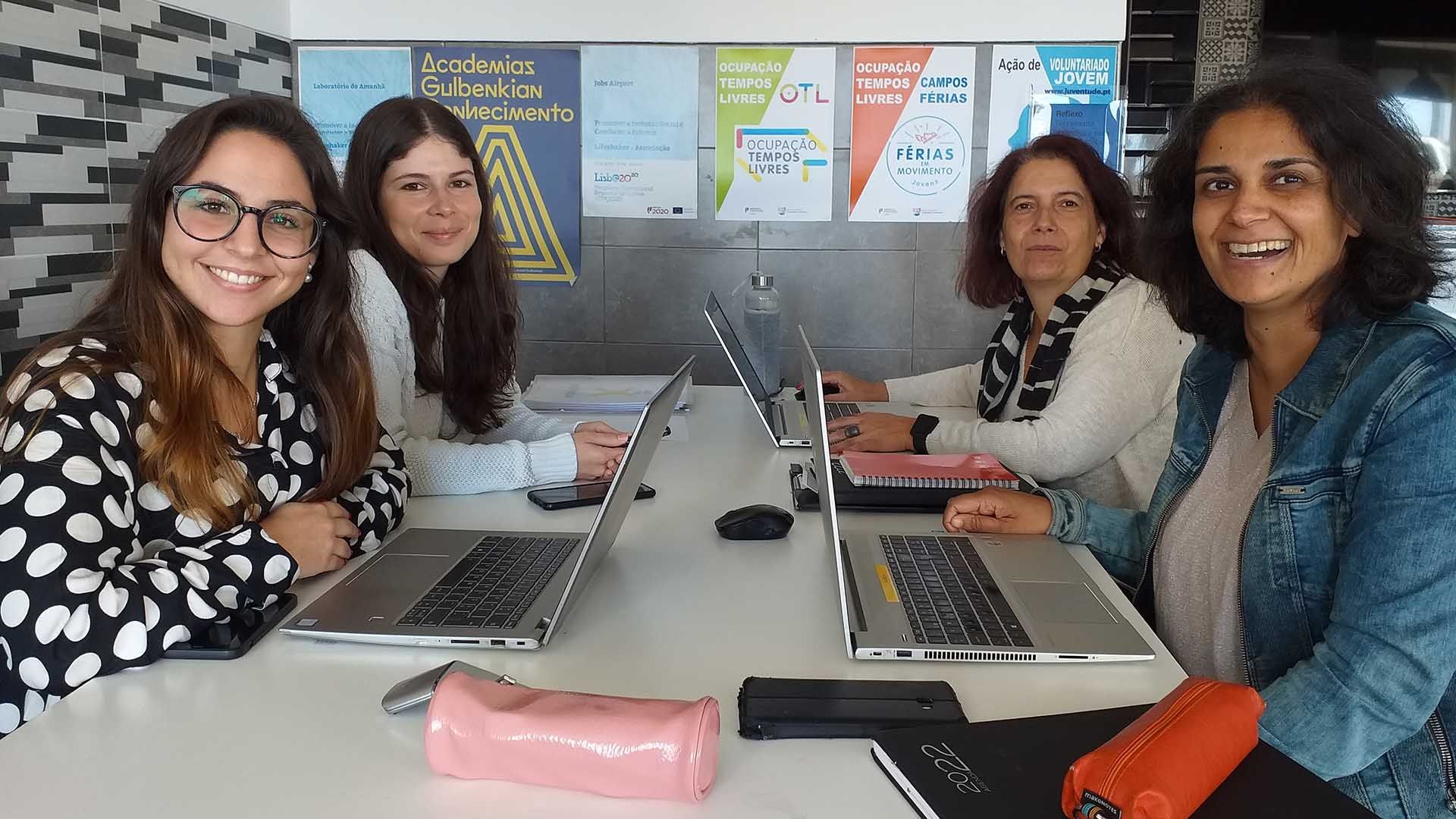 Projetos inovadores e/ou experimentais na área social